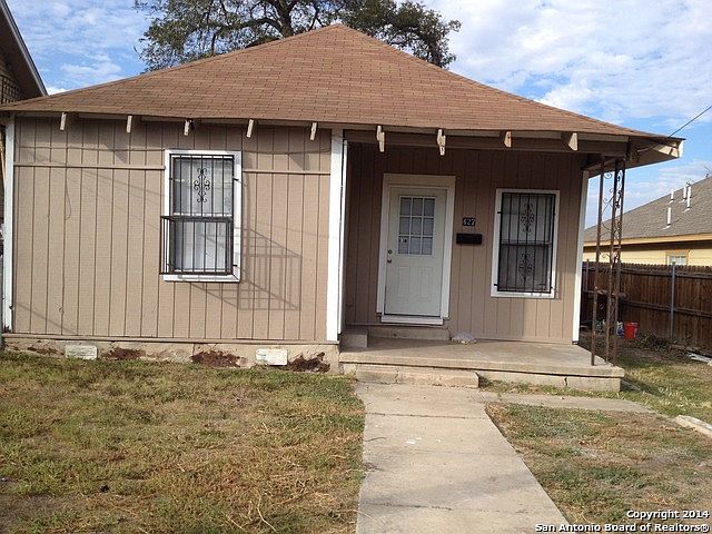 1st image of 427 E Glenn Ave