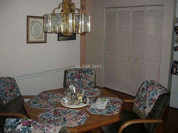 3rd image of 8604 Soneto Ln