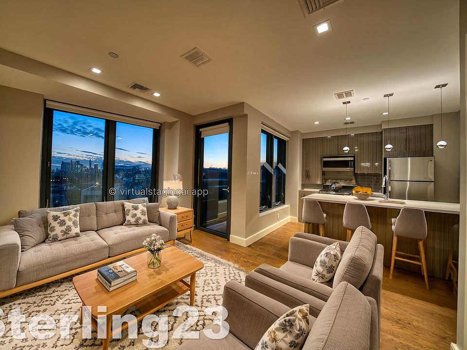 1st image of 2718 Hoyt Ave S #6