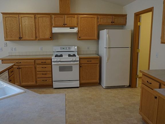 3rd image of 4511 66th Avenue Ct W