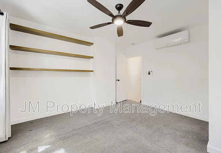 3549 N Williams St — Photo 12