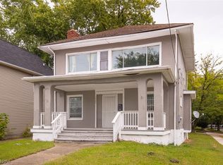 1089 Lakeview Rd, Cleveland, OH 44108