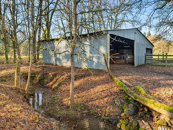 5th image of NW Valley Vista Rd