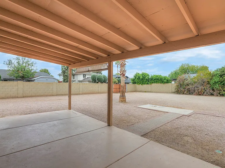 10440 E Becker Ln — Photo 28