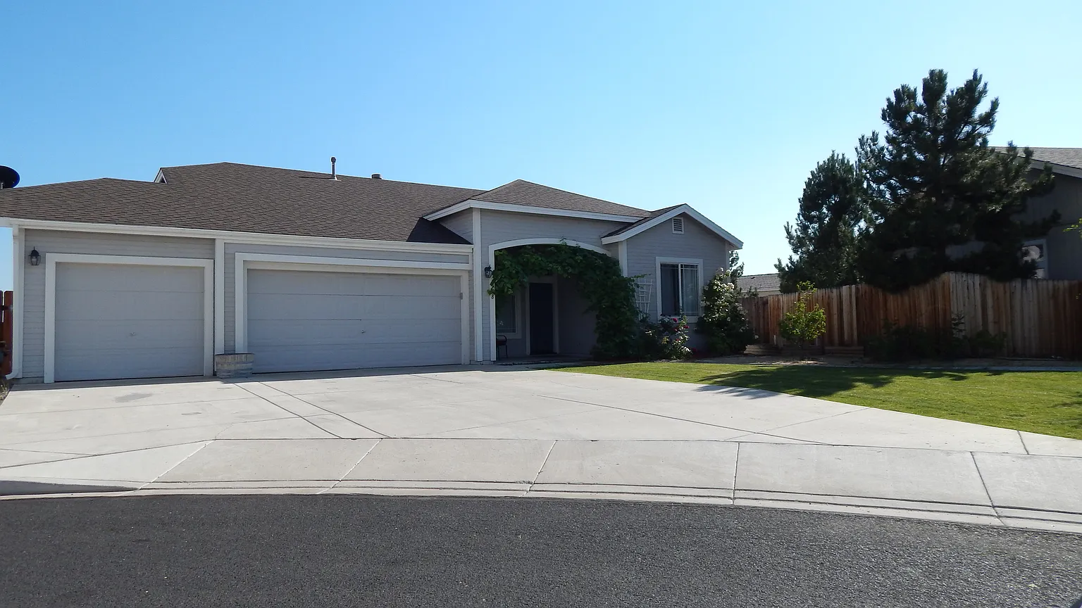 1568 Orca Way photo 1
