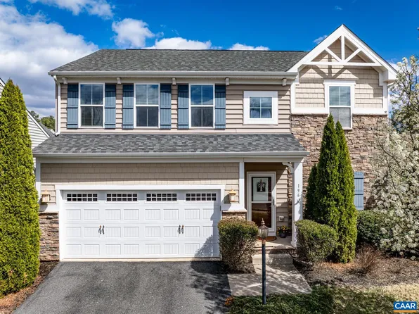 196 Appalachian Ln, Zion Crossrds, VA 22942