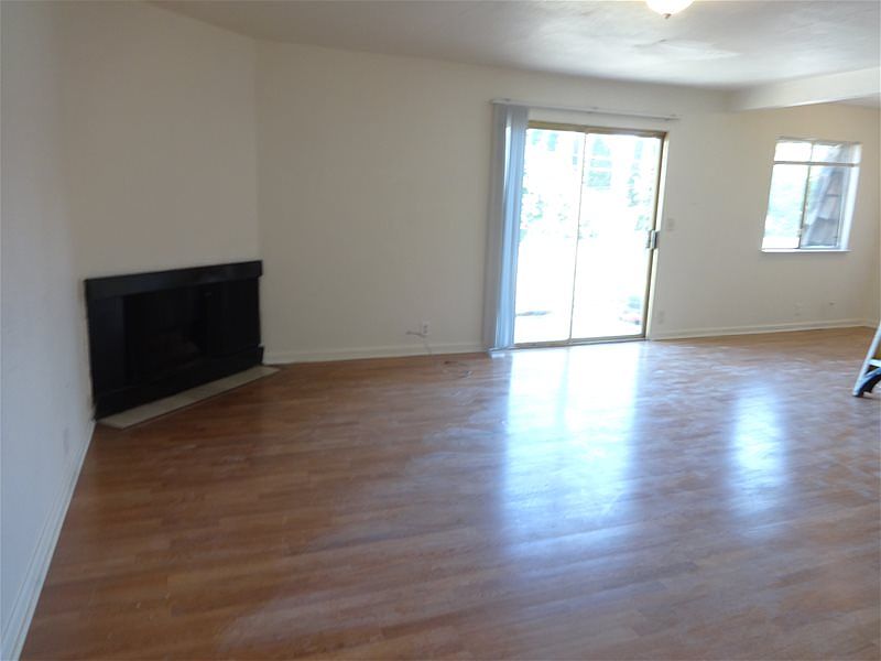 2nd image of 1135 Arthur St APT 3