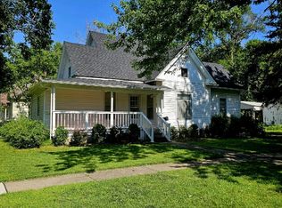 1001 E 5th Ave, Winfield, KS 67156