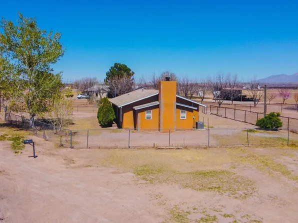 380 Abbey Rd, La Mesa, NM 88044