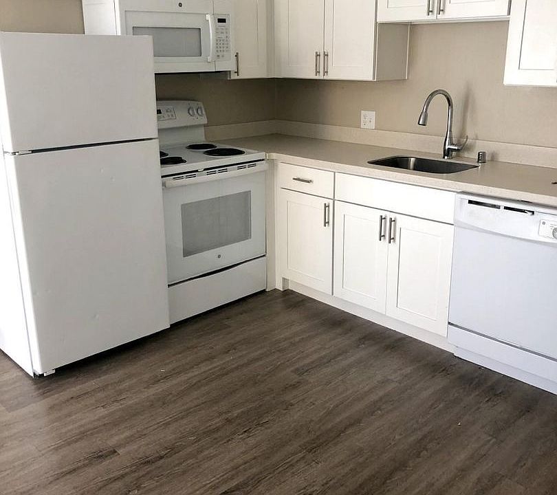 2nd image of 3618 Francis Ave N #1-113