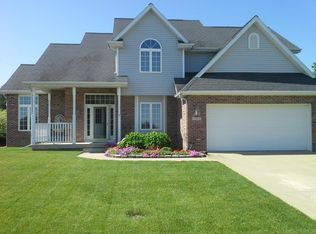 1703 E Grand Ave, Saint Joseph, IL