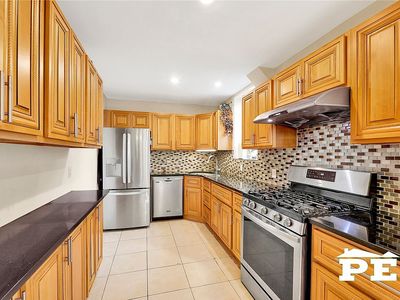 2077 Hendrickson St, Brooklyn, NY, 11234