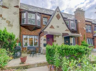 6834 Juno St, Flushing, NY 11375
