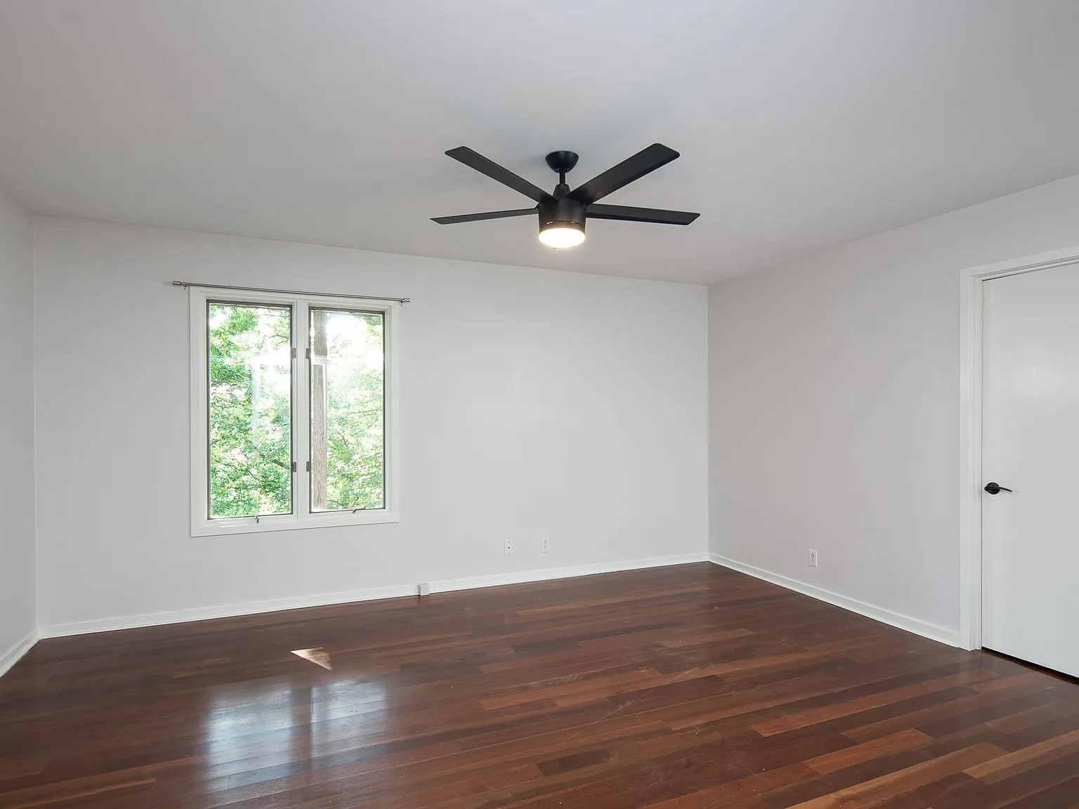 2 bed, 1784 sqft, $2,400 — Photo 4