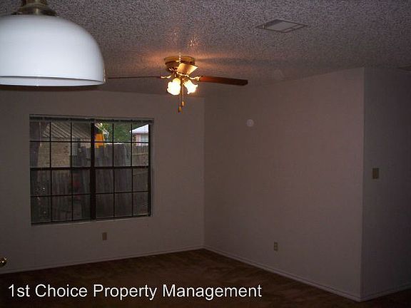 2nd image of 11914 Clovite Ct