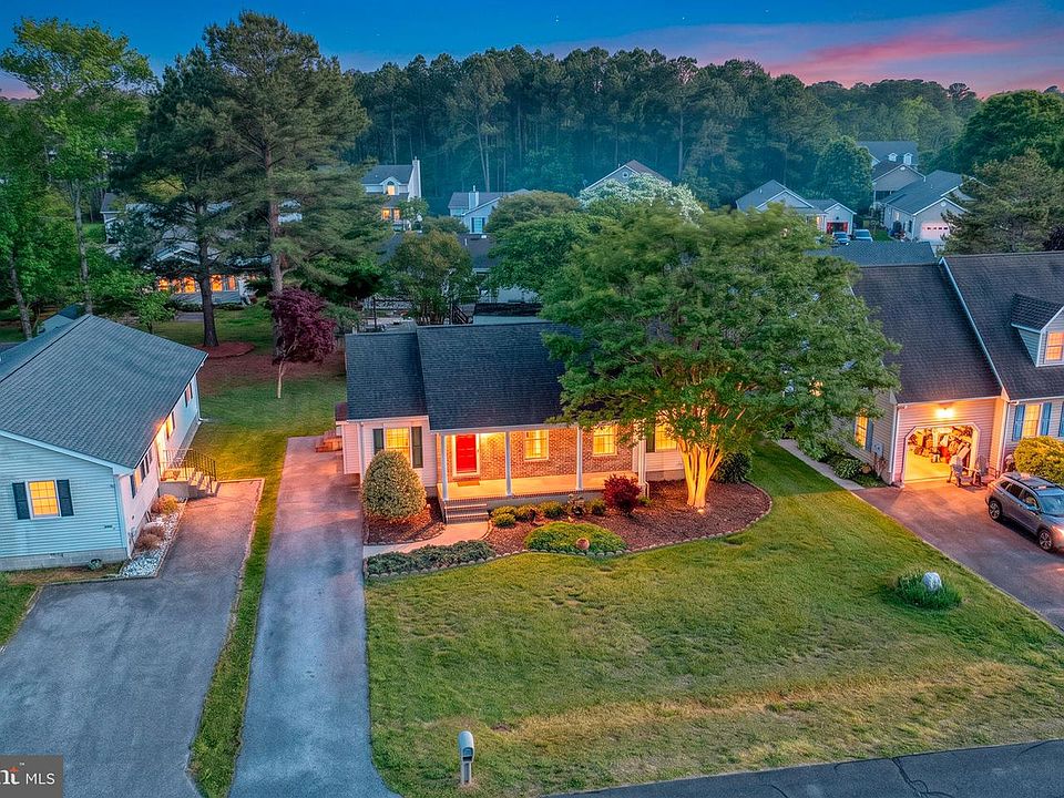 1st image of 37795 E Pond Cir