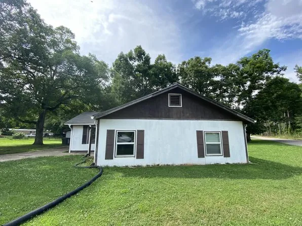 408 Manley Rd, Hazel Green, AL 35750
