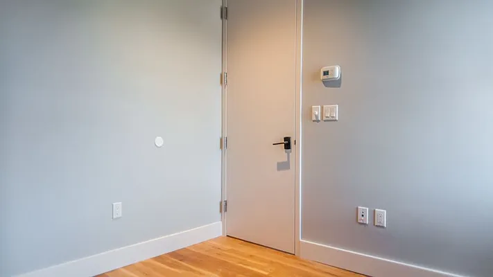 Rented by Nooklyn NYC LLC | media 41