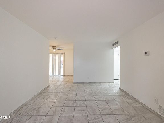 4th image of 8307 Mettler Dr