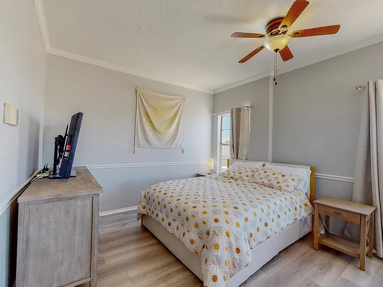 6216 Academy Ridge Dr NE — Photo 29