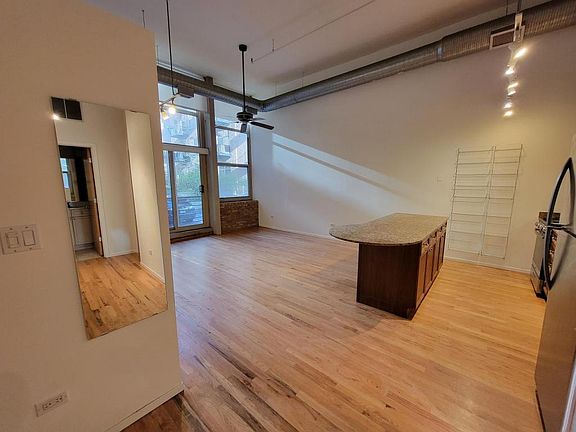 2nd image of 417 S Jefferson St APT 109B