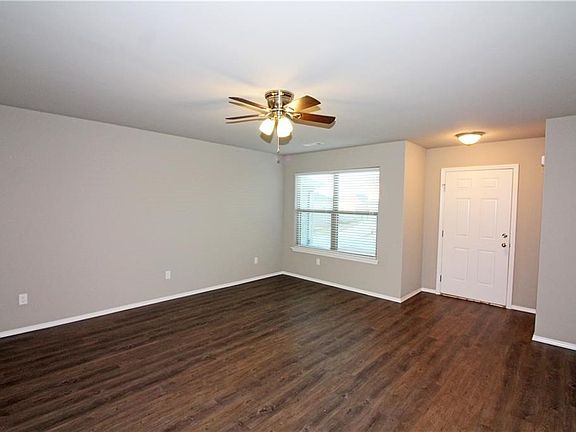 5th image of 5003 SW Fieldstone Blvd #1 & 2