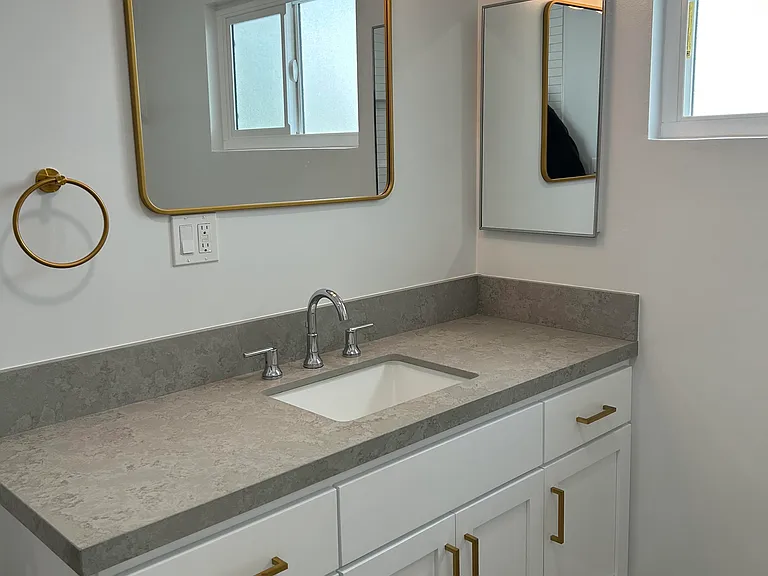 1315 N Poinsettia Pl #7 — Photo 4