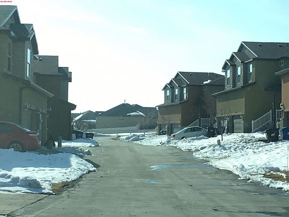 5th image of 621 W Goldenrod Way