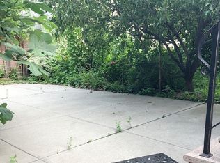 20-33 38th St #3A, Astoria, NY 11105