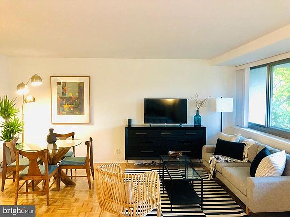 2nd image of 2401 Pennsylvania Ave APT 2A6