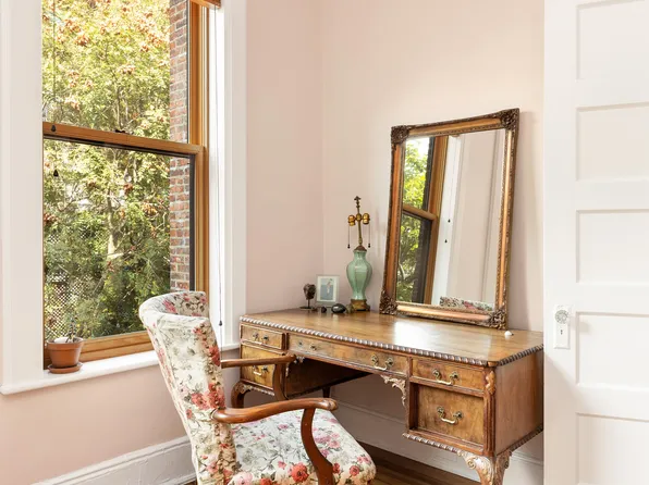 115 Milton Street image 14 of 21