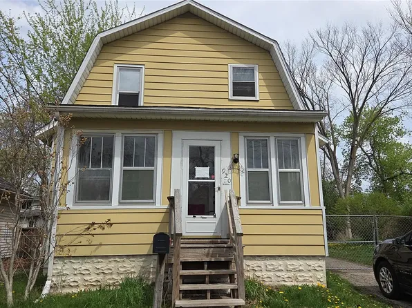 920 Huron St, Flint, MI 48507