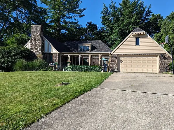 1304 Golf Ter, Danville, IL 61832