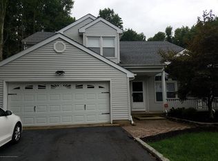 67 Nottingham Dr, Eatontown, NJ 07724