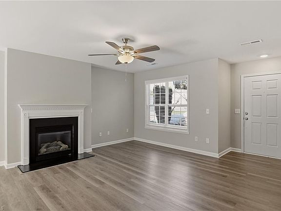 3rd image of 5858 Bushberry Ct