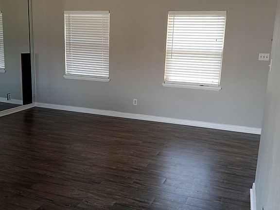2nd image of 1304 Milford Dr