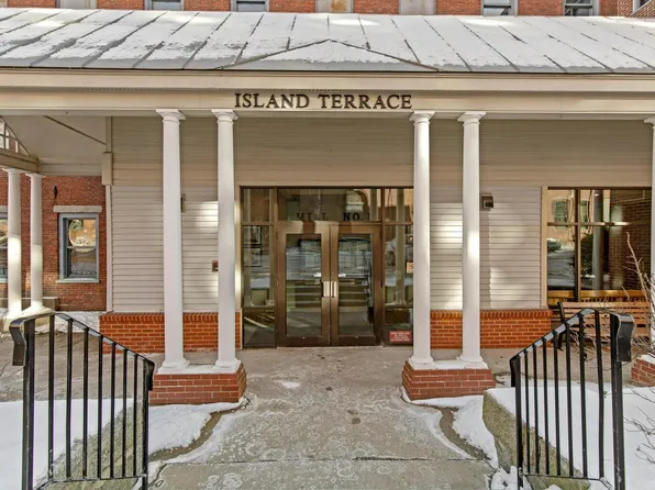 1 Saco Island Terrace #315, Saco, ME 04072