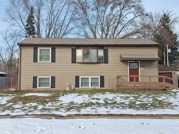 5476 Redwood Ave, Portage, IN 46368
