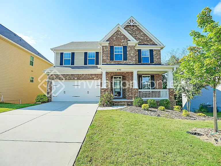 490 Lanier Ct — Photo 1