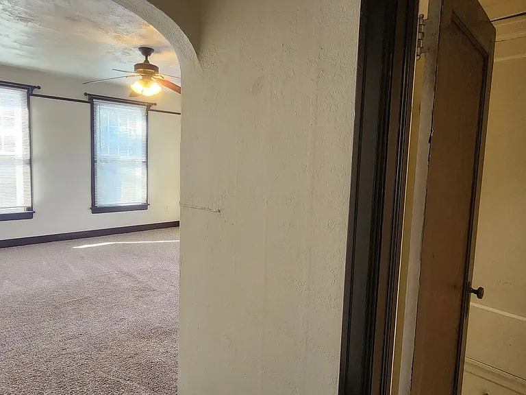 2024 West 2nd Ave! — Photo 6