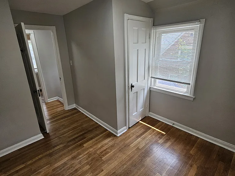 5635 South Blvd — Photo 14
