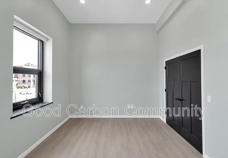 401 Central Ave #C — Photo 13