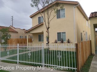 852 E 82nd St, Los Angeles, CA 90001