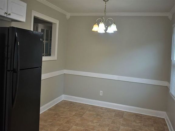 4th image of 7016 Covecreek Dr