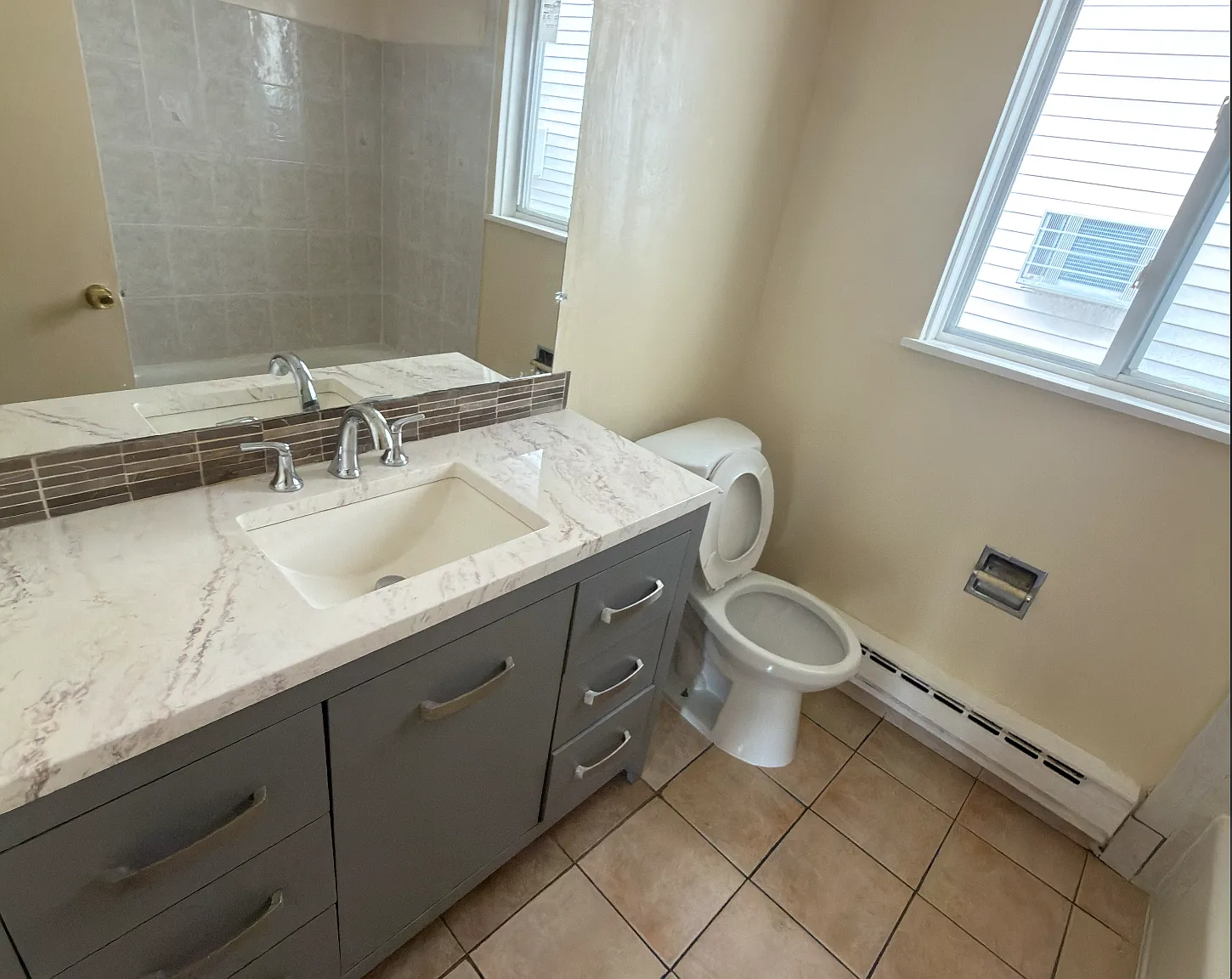 37 Sherman St — Photo 4