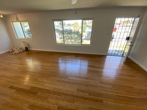 4th image of 4870 Longford St