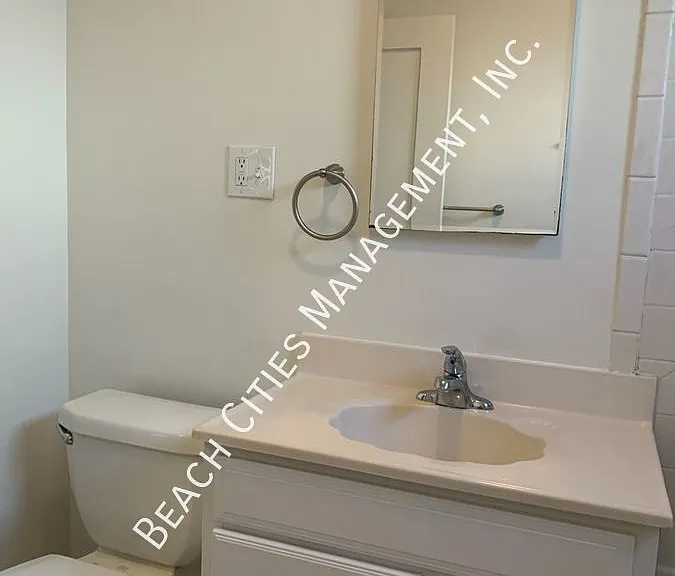 40 Glendora Ave — Photo 34
