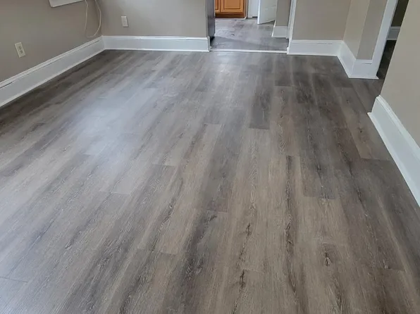 4 Lakewood Rd, New Egypt, NJ 08533