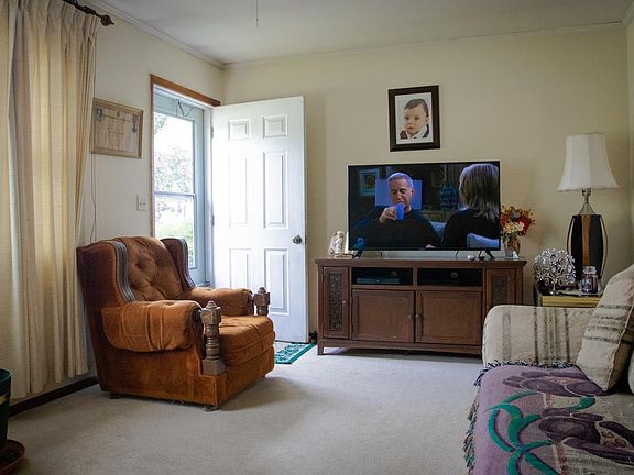 2nd image of 7945 Wilson Ct