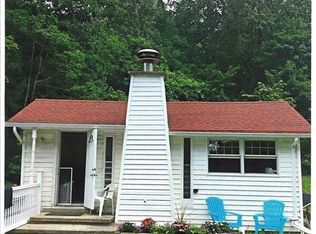 9 Woodland Cir N, Monroe, NY 10950